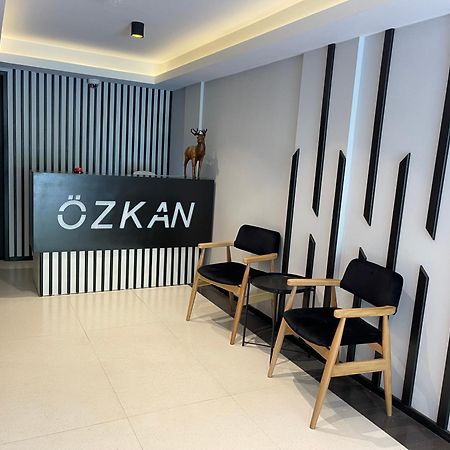Ozkan Otel Hồ Uzungöl Ngoại thất bức ảnh