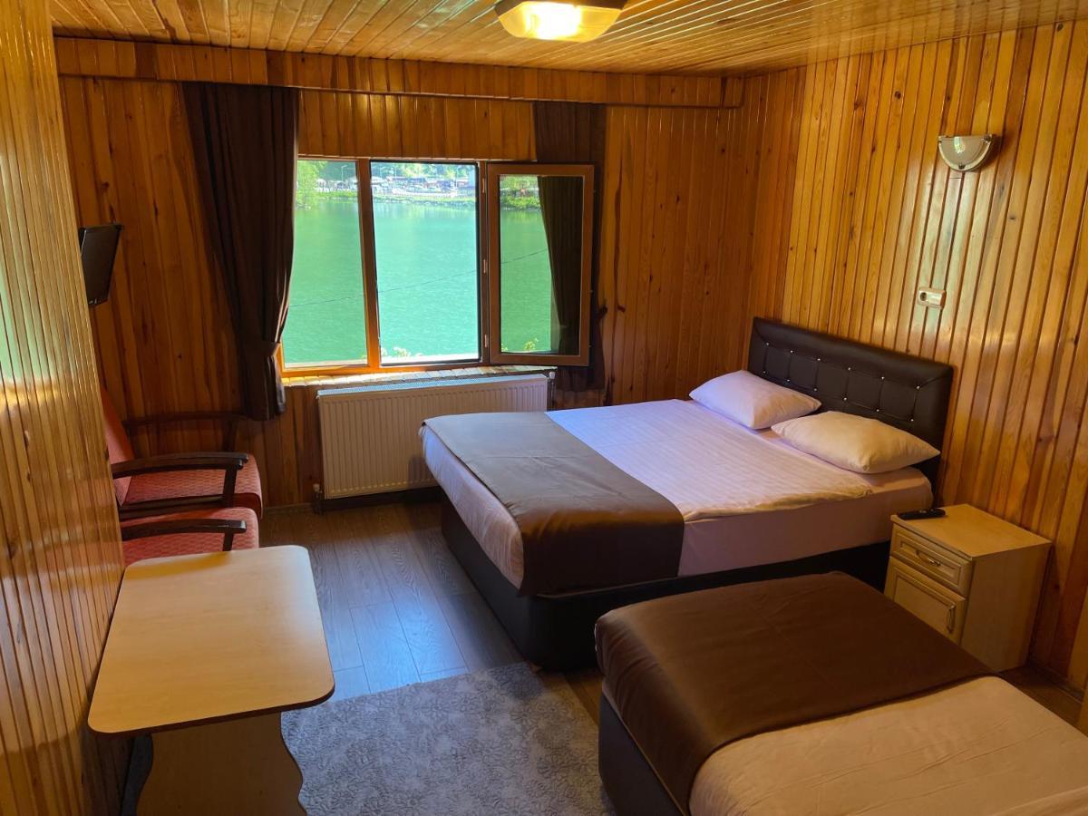Ozkan Otel Hồ Uzungöl Ngoại thất bức ảnh