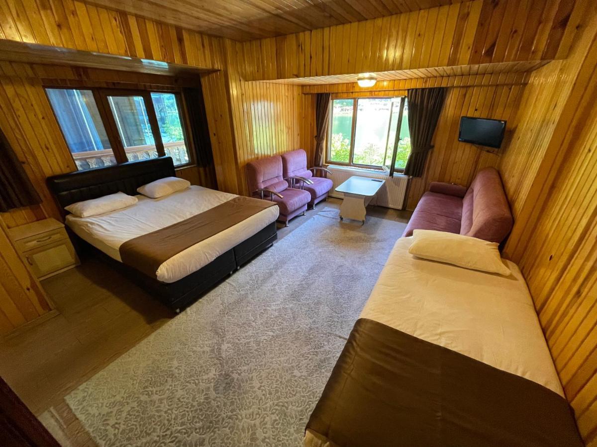 Ozkan Otel Hồ Uzungöl Ngoại thất bức ảnh