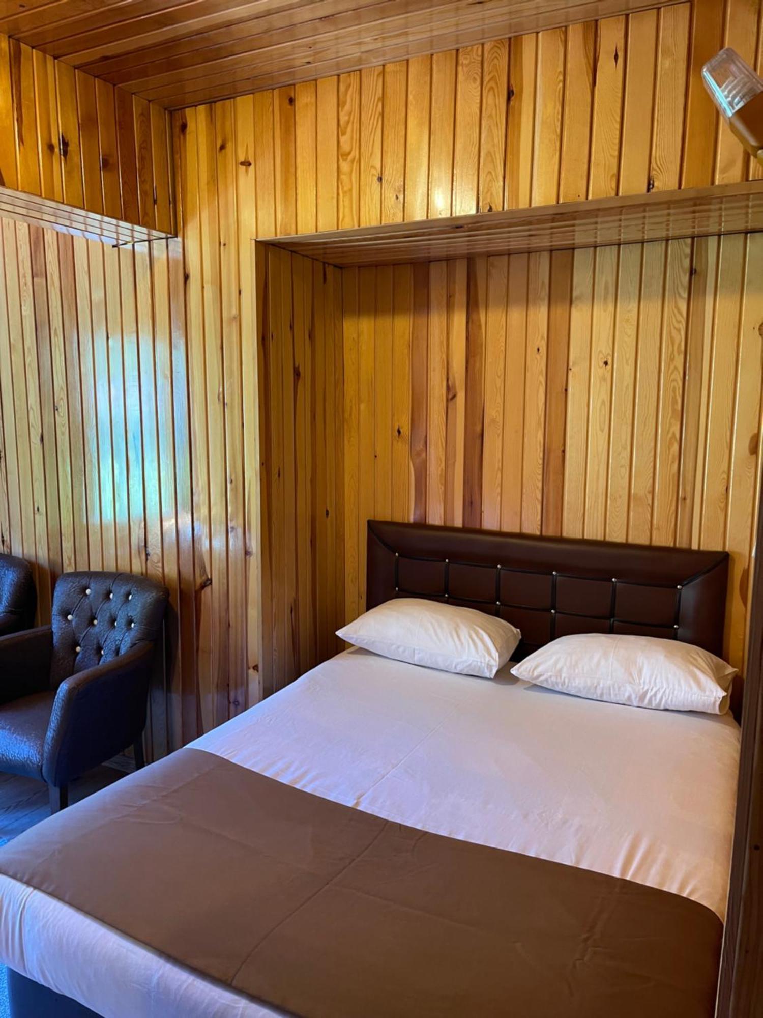Ozkan Otel Hồ Uzungöl Ngoại thất bức ảnh