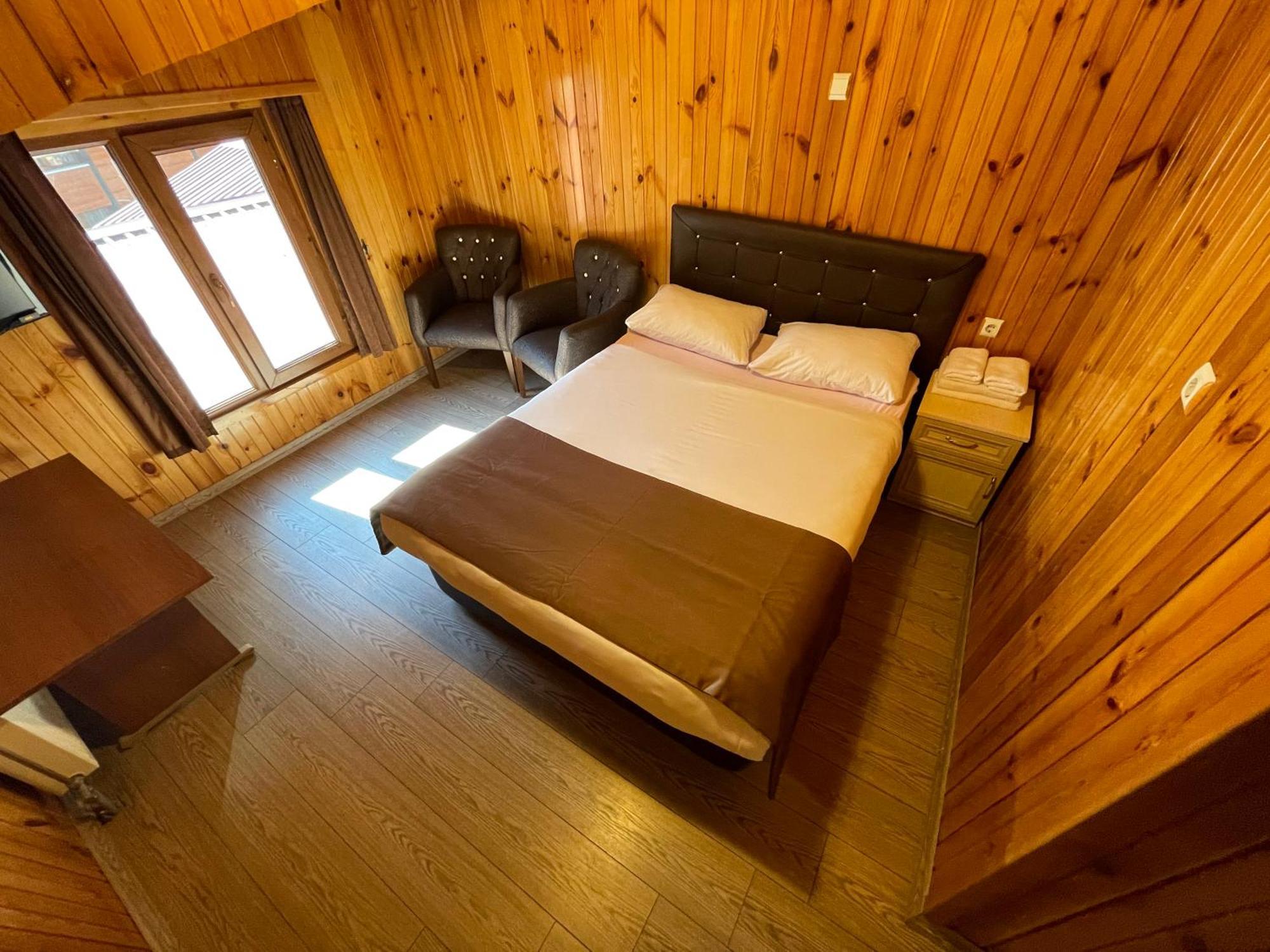 Ozkan Otel Hồ Uzungöl Ngoại thất bức ảnh
